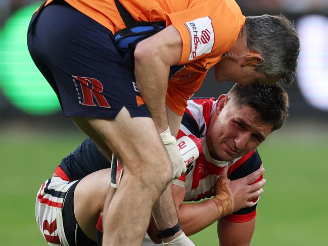 SYDNEY, AUSTRALIA - SEPTEMBER 01: Victor Radley of the Roosters reacts to an injury during the round 26 NRL match between Sydney Roosters and Canberra Raiders at Allianz Stadium, on September 01, 2024, in Sydney, Australia. (Photo by Cameron Spencer/Getty Images)