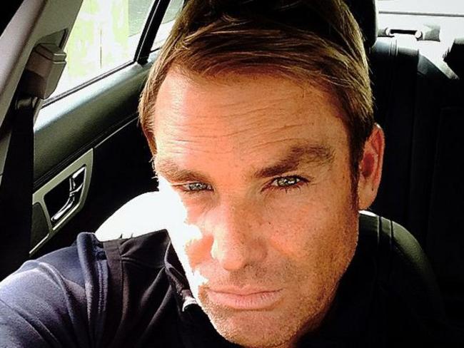 Shane Warne in Twitter spat.