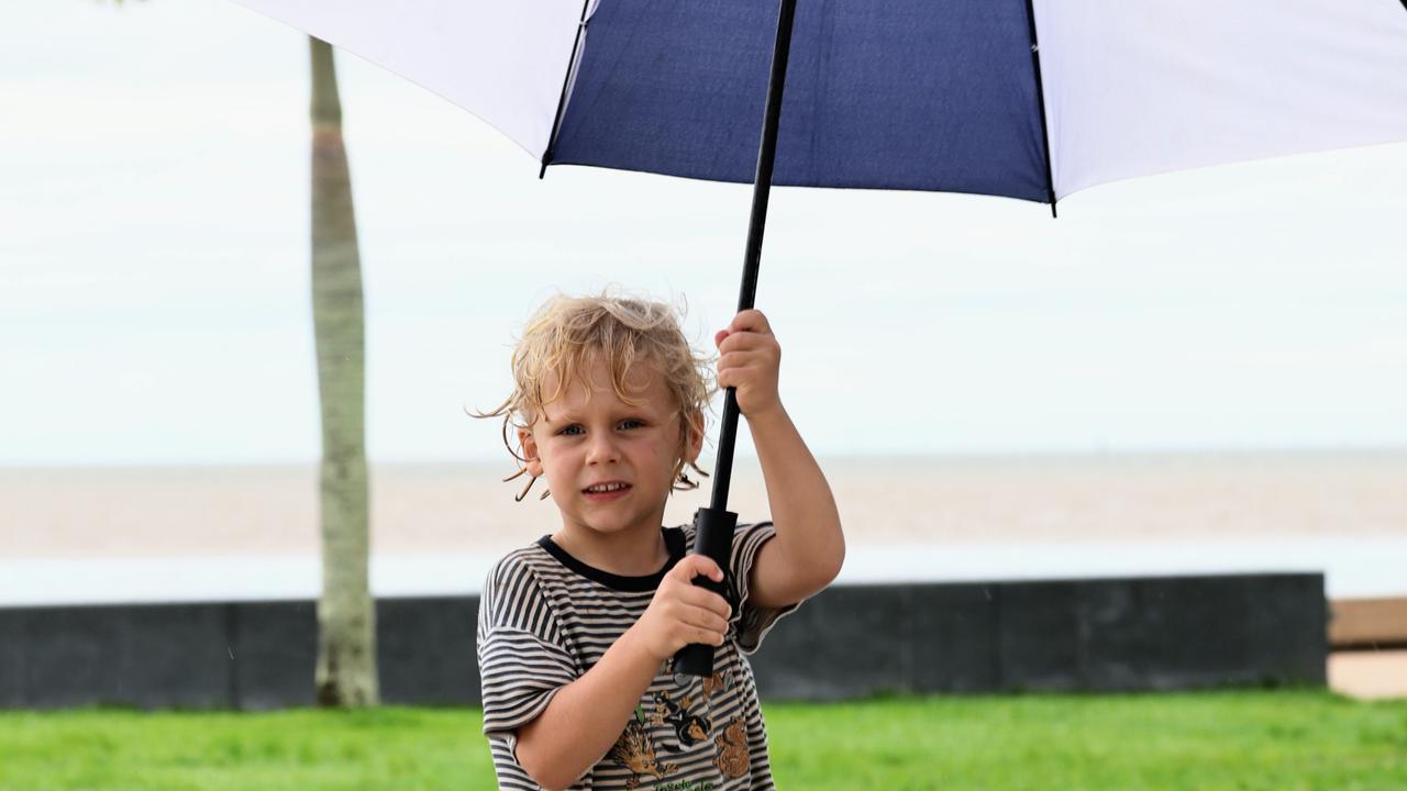 Queensland residents are on high alert as a tropical low, identified as 22U, continues to develop between the Queensland coast and Papua New Guinea. Picture: Brendan Radke