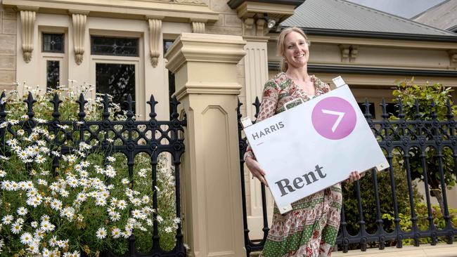 Melanie Williams of Harris Real Estate outside a house at Elizabeth Street, Norwood which she is leasing. Picture: NCA NewsWire / Naomi Jellicoe.