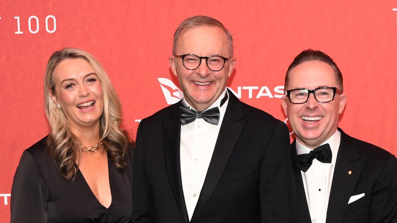 Albanese’s fiancée offered luxury Qantas perk