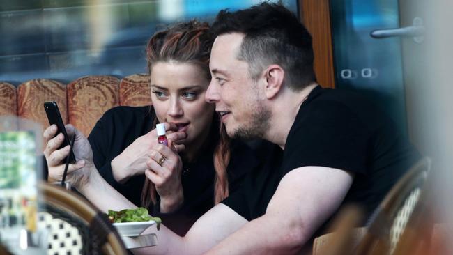 Amber Heard and Elon Musk enjoy a bite to eat at the Shingle Inn, Broadbeach. Picture: NIGEL HALLETT