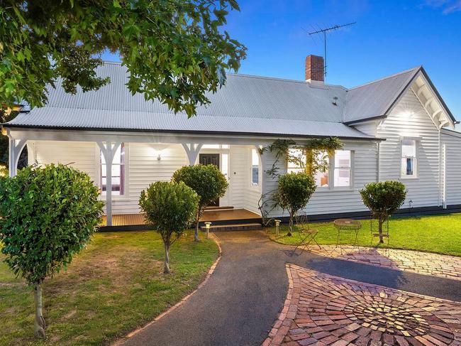 32 Aphrasia St, Newtown, sold for $1.43 million.