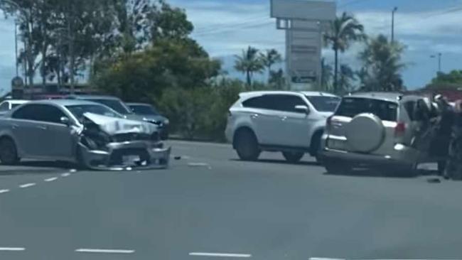 Emergency crews are treating five people at a three car crash which has blocked traffic headed out of Bundaberg’s CBD on Takalvan St.