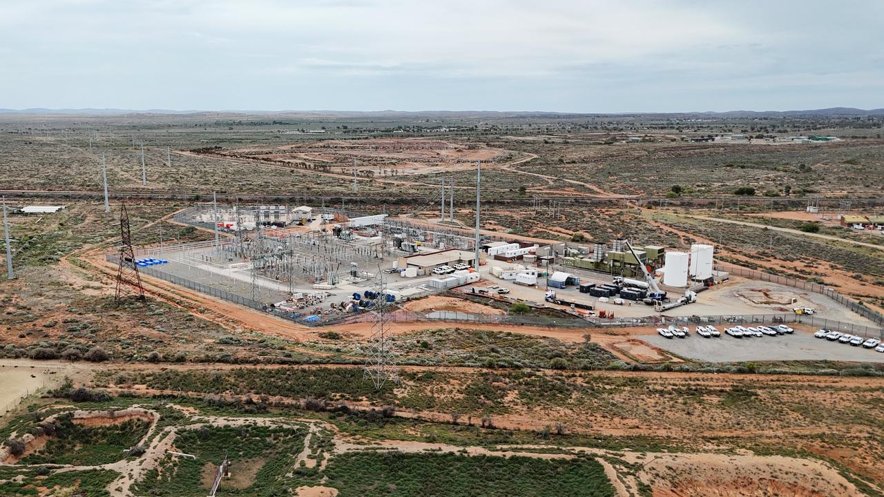 Broken Hill and surrounding towns in the west of the NSW were plunged into darkness after severe storms knocked out the electricity transmission line on October 17 and Transgrid’s back-up system didn’t do its job. The company faces a fine of up to $90 million for failing Broken Hill, it can be revealed. Picture: Richard Dobson