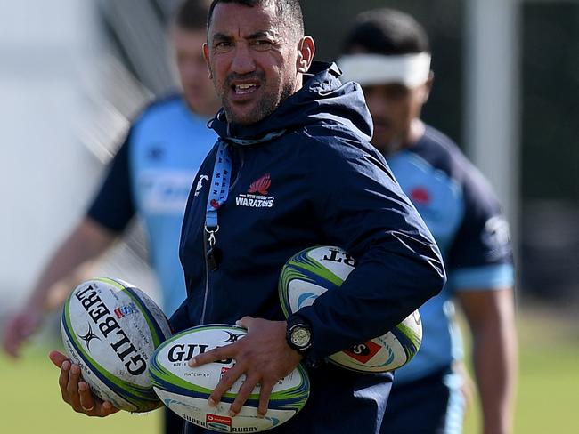 NSW Waratahs coach Daryl Gibson looks on during a team training session in Sydney, Wednesday, July 4, 2018. (AAP Image/Dan Himbrechts) NO ARCHIVING