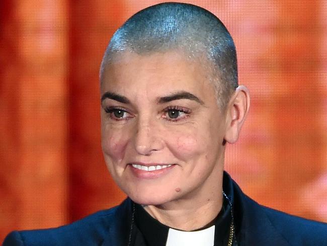 epa05655306 (FILE) The file picture dated 05 October 2014 shows Irish singer Sinead O'Connor during the Italian television show 'Che tempo che fa', Milan, Italy. Sinead O'Connor turns 50 on 08 December 2016.  EPA/DANIEL DAL ZENNARO *** Local Caption *** 51604209