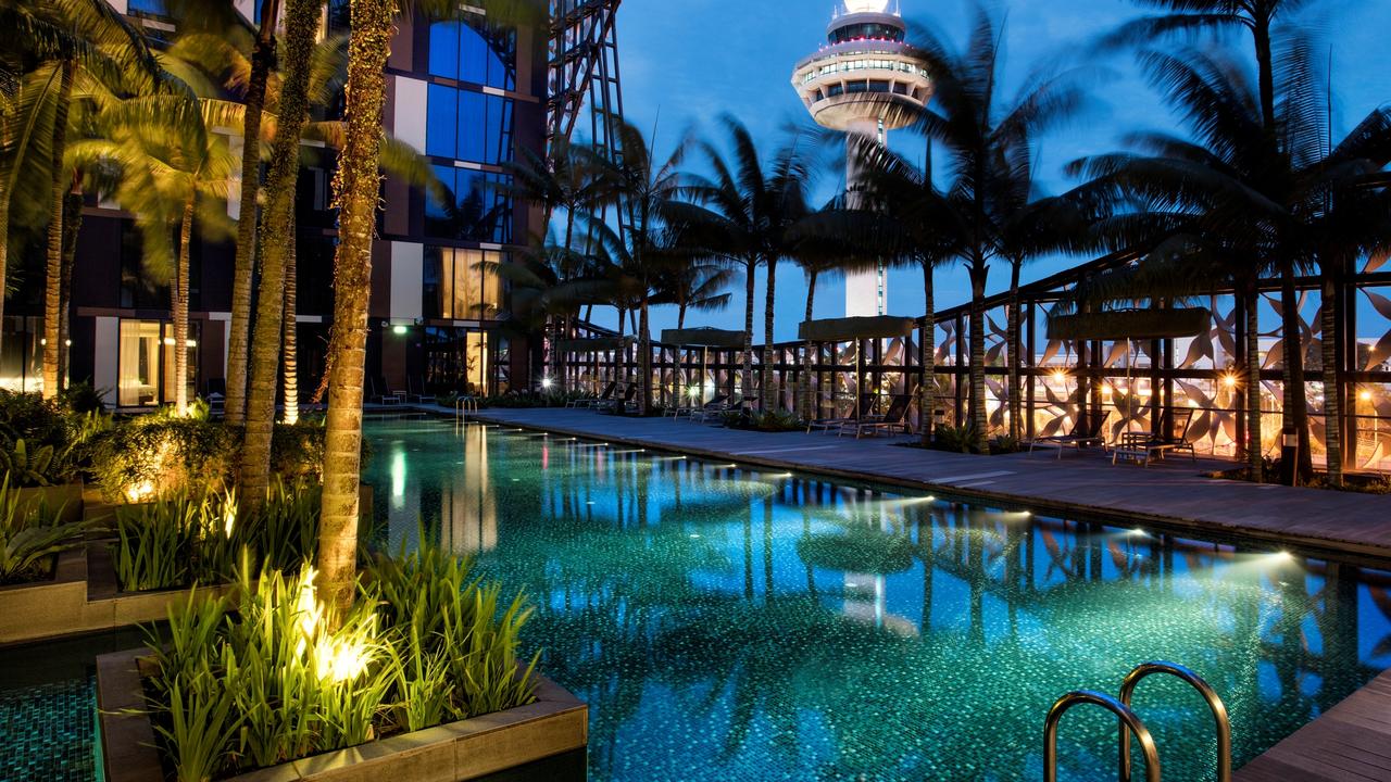 YOTELAIR Singapore Changi Airport, Airport Hotel, Short Stays