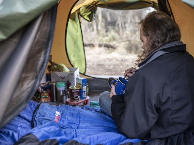 Housing Crisis. Photograph shows Scott at his home camp. Photograph Eddie Safarik. Homeless / Housing Crisis / rental crisis / Hobart / Tasmania