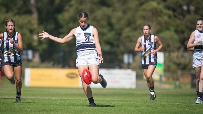 Ellie McKenzie leaves several Oakleigh Chargers in her wake during a TAC Cup Girls match. Picture: Russ Canham.