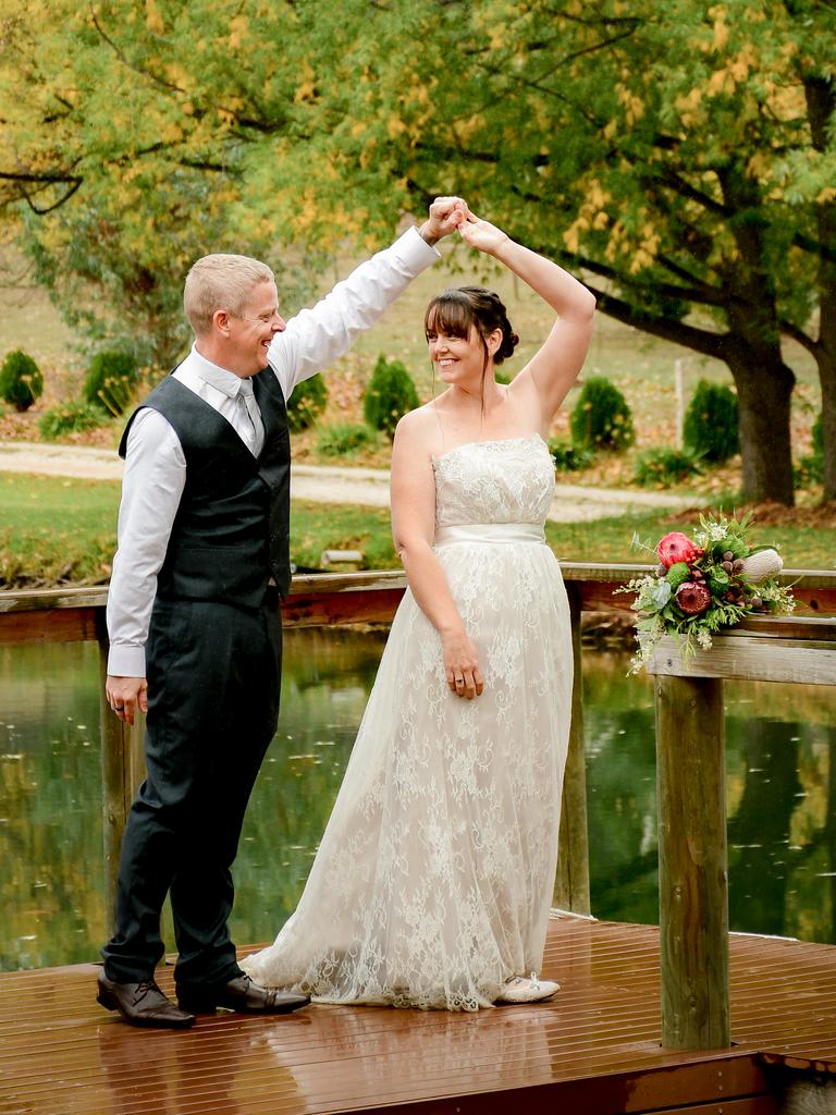 Adele Smith and Gary Cluse, married at Steven’s Estate Garden, Snap That Photography. Adele: “This wedding was meant to be a big family affair, but due to COVID our whole wedding plans went down the drain, we were ‘umming’ and ‘ahhing’ if we should postpone or if we do the elopement, with a five person ceremony at the time. Two weeks out from our date, we decided to do the elopement with the plan of redoing our whole wedding as originally planned in November.”