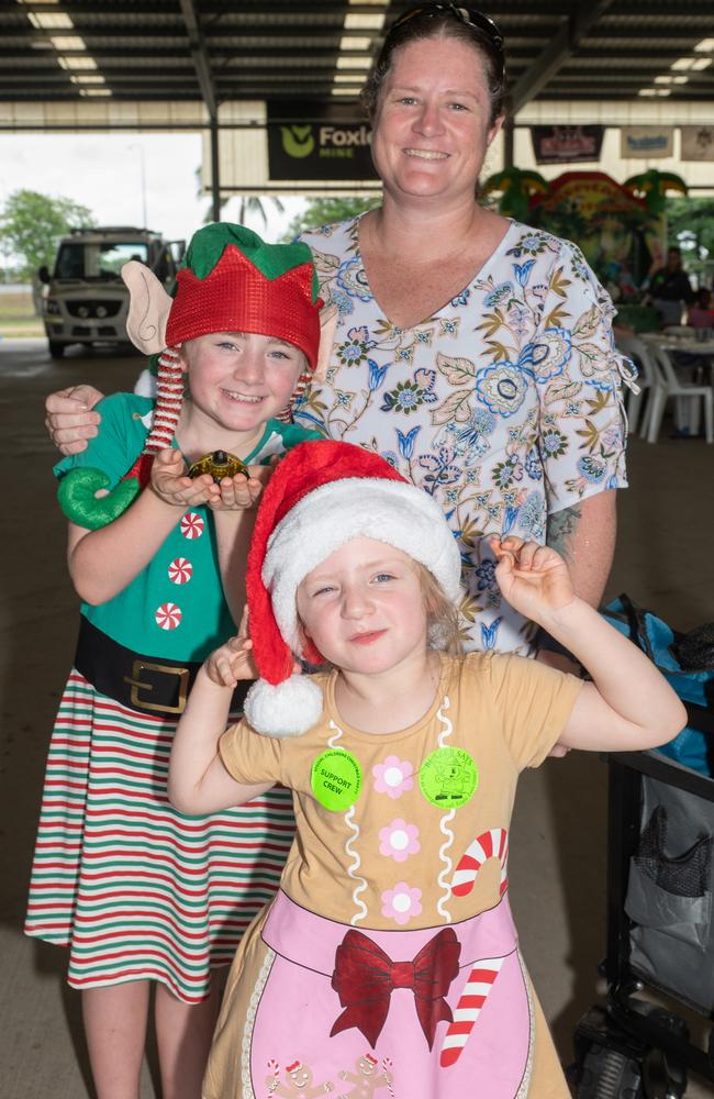 Alexis, Veronica and Makayla Barrett at Special Childrens Christmas Party Mackay Saturday 19 Novemeber 2022. Picture: Michaela Harlow