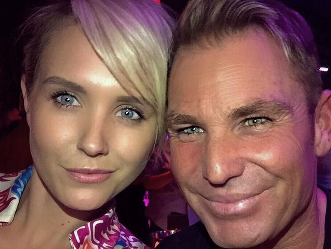 Shane Warne and Nicky Whelan in an Instagram post from 2015. Picture: Shane Warne/Instagram