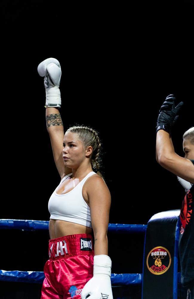 Taylah Robertson fighting Mai Nixon in March 2021. Picture: Andrew Davies