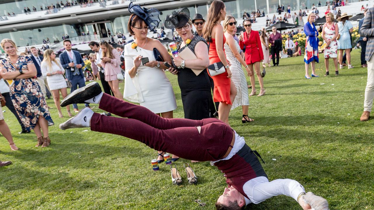 Get Ready For The Races: Top 5 Looks For Melbourne Cup Day – Rooh Collective