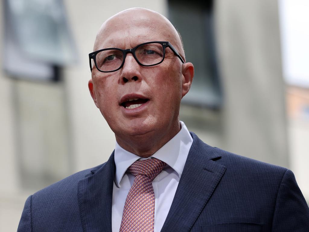 Dutton urges PM to settle port fight