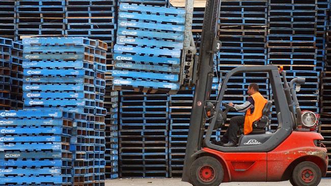 Coles boss Steven Cain has called the global shortage of wooden pallets, ‘palletgate’, which is threatening to derail the global supply chain.