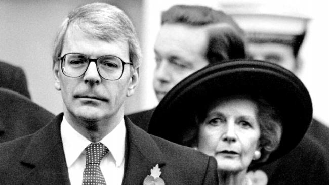 Former British PMs John Major and Margaret Thatcher in 1994 ... both hurt by Conservative Party disun­ity.