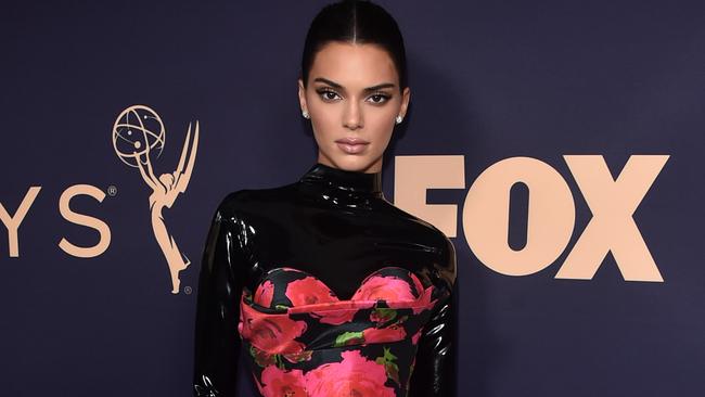 LOS ANGELES, CALIFORNIA - SEPTEMBER 22: Kendall Jenner attends the 71st Emmy Awards at Microsoft Theater on September 22, 2019 in Los Angeles, California. (Photo by Alberto E. Rodriguez/Getty Images)