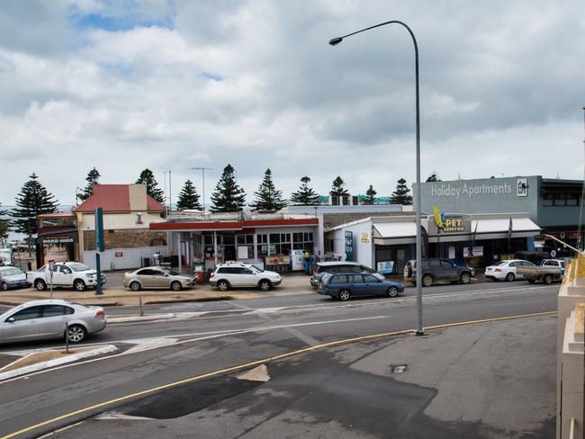 The second service station reopened after getting a backup generator with cars lined to get fuel. Picture: Robert Lang