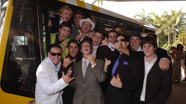 NOVEMBER 14, 2005: News. Reporter: Katie Ots. Palm Beach Currumbin State School formal at Conrad Jupiters Casino, Broadbeach. The Palmy Army Boys arrive in a Surfside bus. PicAlex/Carter