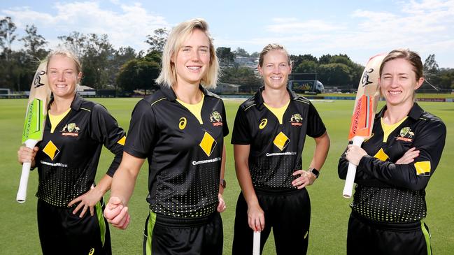 The Aussie women have their eyes of the World T20 final prize.