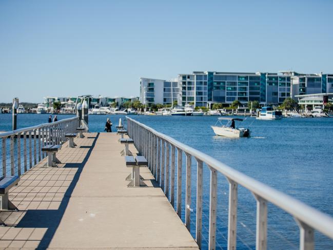 Man dies in boating incident on Gold Coast