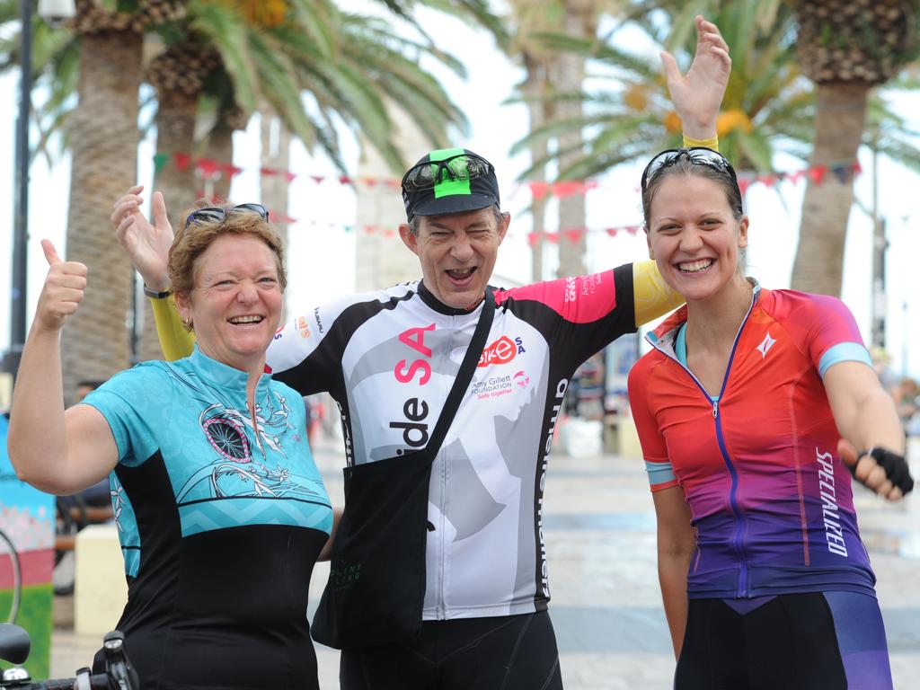 Julie Hocking, Steve Ellison and Lisa Smith cheer the riders on. Picture: Tricia Watkinson