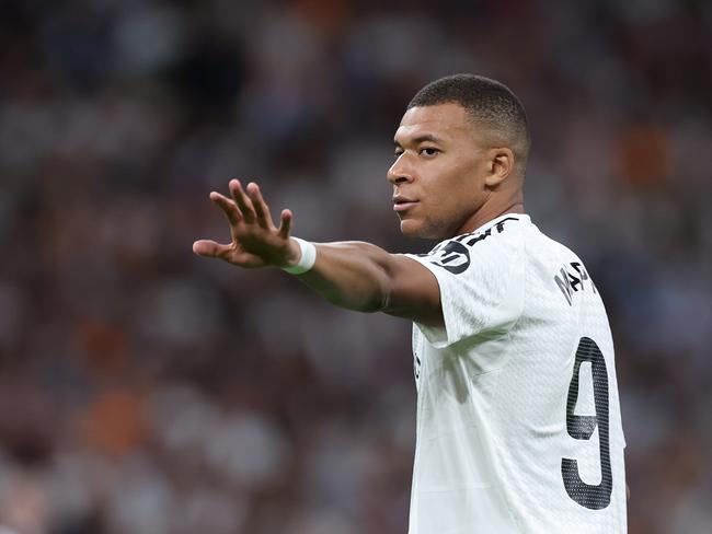 MADRID, SPAIN - OCTOBER 05: Kylian Mbappe of Real Madrid CF reacts during the LaLiga match between Real Madrid CF and Villarreal CF  at Estadio Santiago Bernabeu on October 05, 2024 in Madrid, Spain. (Photo by Gonzalo Arroyo Moreno/Getty Images)