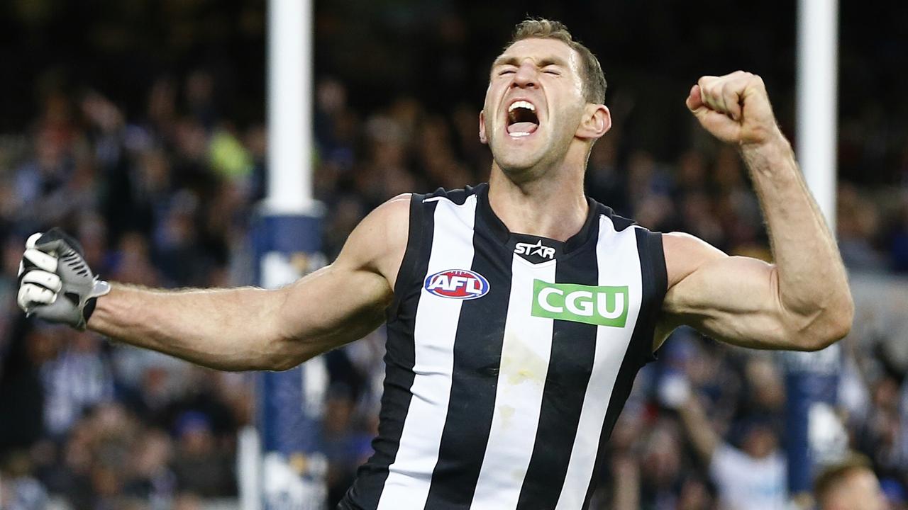 AFL Round 10. Melbourne vs Collingwood at the MCG. Travis Cloke after kickng a 3rd qtr goal . Pic: Michael Klein