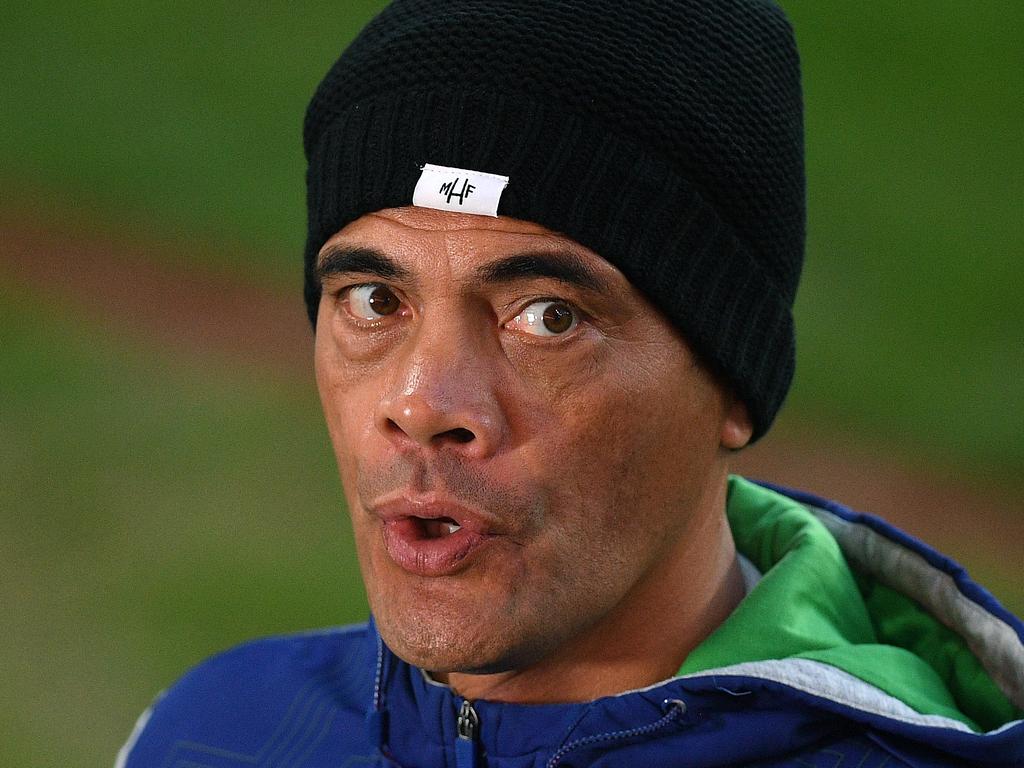 Warriors coach Stephen Kearney has been stood down by the club.