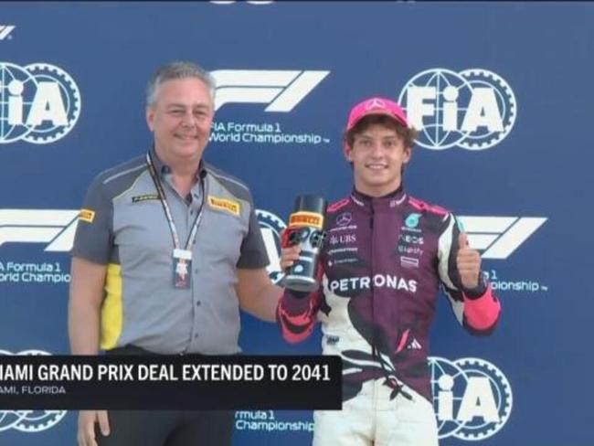 Antonelli becomes youngest pole sitter