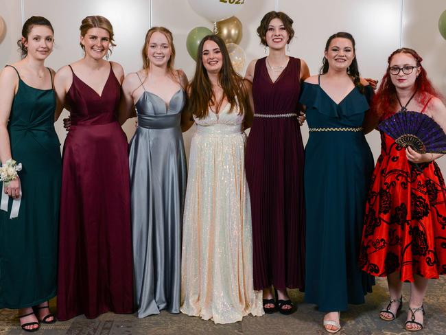 NOVEMBER 18, 2021: Students at the Hills Christian School Year 12 formal at the Adelaide Hills Convention Centre in Hahndorf. Picture: Brenton Edwards