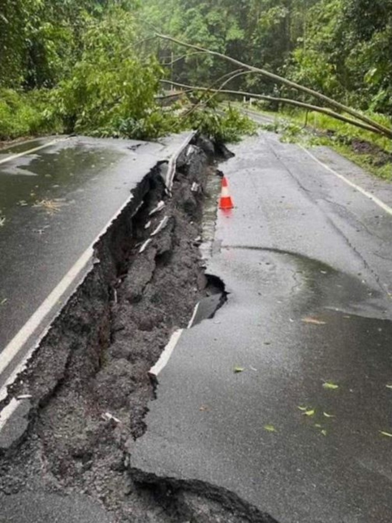 Landslip on Palmerston Hwy. Picture: Supplied