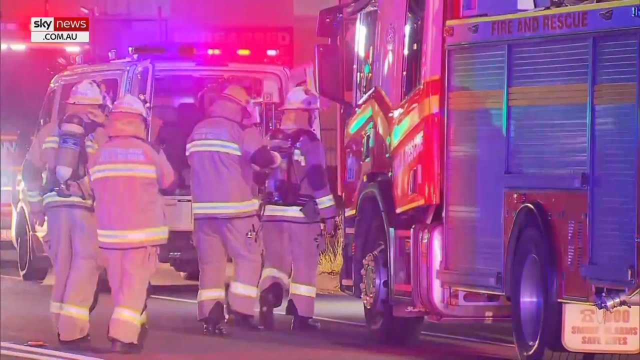 Two Female Firefighters Hospitalised After Factory Fire South Of Brisbane Sky News Australia 0537