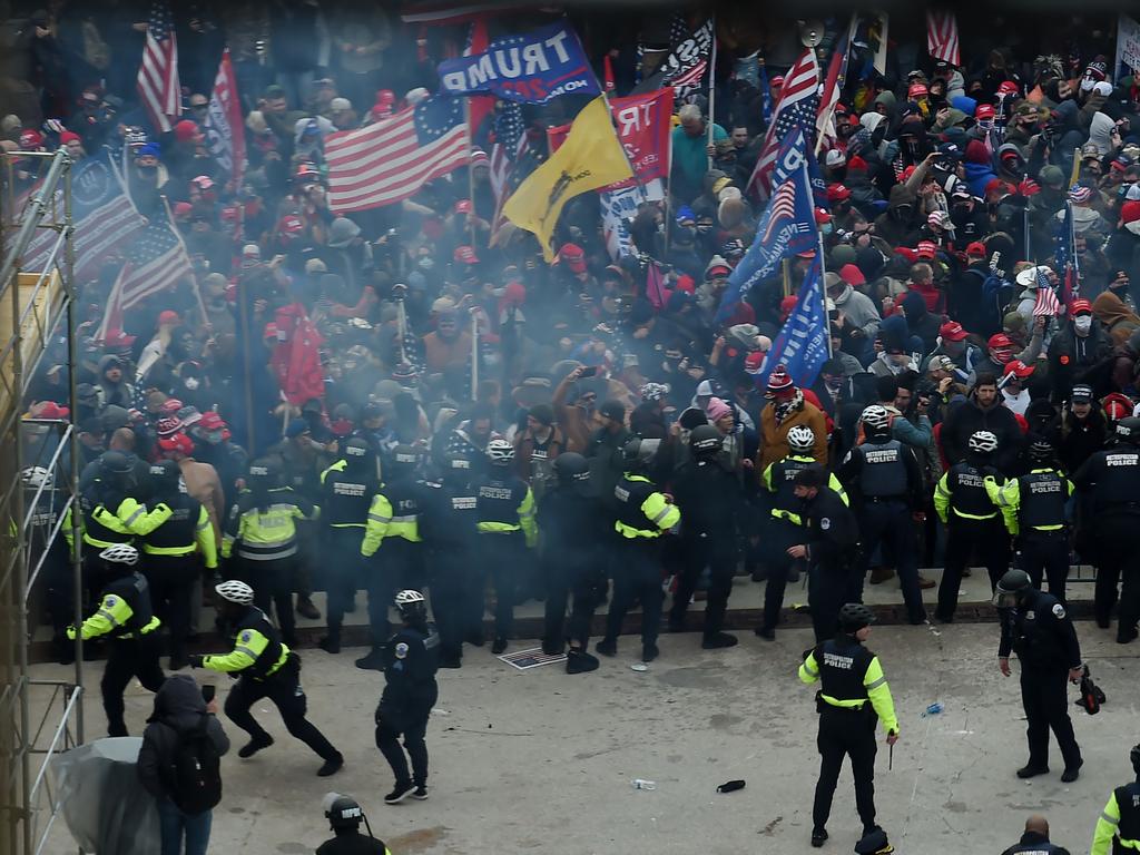 US Capitol riots: Donald Trump’s army threatens US on Parler, alt right ...