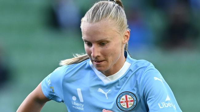 MELBOURNE, AUSTRALIA - NOVEMBER 12: Holly McNamara of Melbourne City controls the ball during the A-League Women round four match between Melbourne City and Western Sydney Wanderers at AAMI Park, on November 12, 2023, in Melbourne, Australia. (Photo by Quinn Rooney/Getty Images)