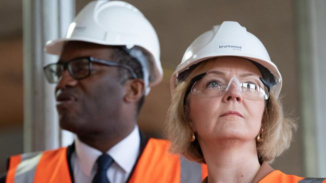 Prime Minister Liz Truss and Chancellor of the Exchequer Kwasi Kwarteng are in danger of losing the general election by a landslide. Picture: Getty Images.