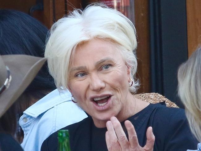 AU_2732938 - New York City, NY - *PREMIUM-EXCLUSIVE* Hugh Jackman’s estranged wife, Deborra-Lee Furness enjoys a lighthearted lunch with her girlfriends at Bar Pitti restaurant in New York City amid news of their split. The actress appeared in high spirits and was noticeably without her wedding ring on. Hugh was spotted Saturday morning out and about in NYC where he appeared somber telling us “It’s a difficult time’’. Deborah sat at an outdoor table this afternoon with a large group of friends at Bar Patti in the Village enjoying some much needed girl time. Pictured: Deborra-Lee Furness BACKGRID Australia 20 SEPTEMBER 2023 BYLINE MUST READ: BrosNYC / BACKGRID Phone: + 61 419 847 429 Email: sarah@backgrid.com.au