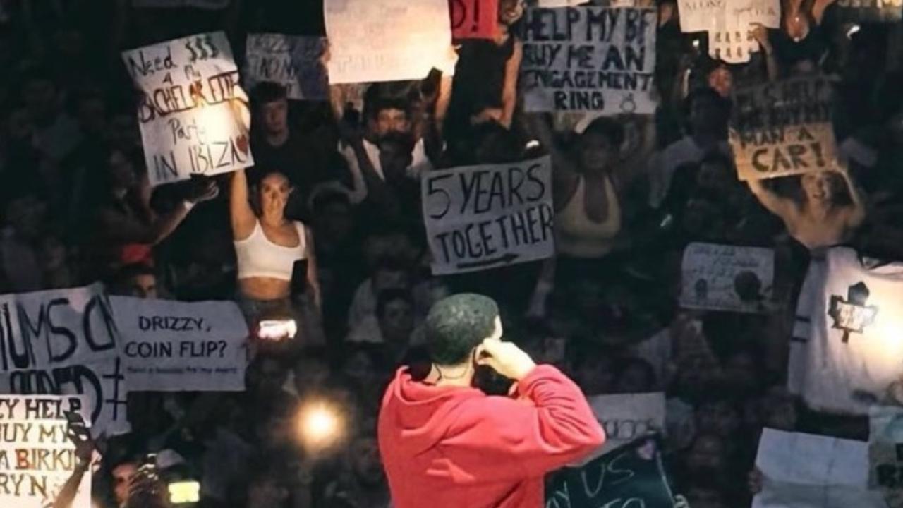 Shameful signs at Aus Drake concert say it all