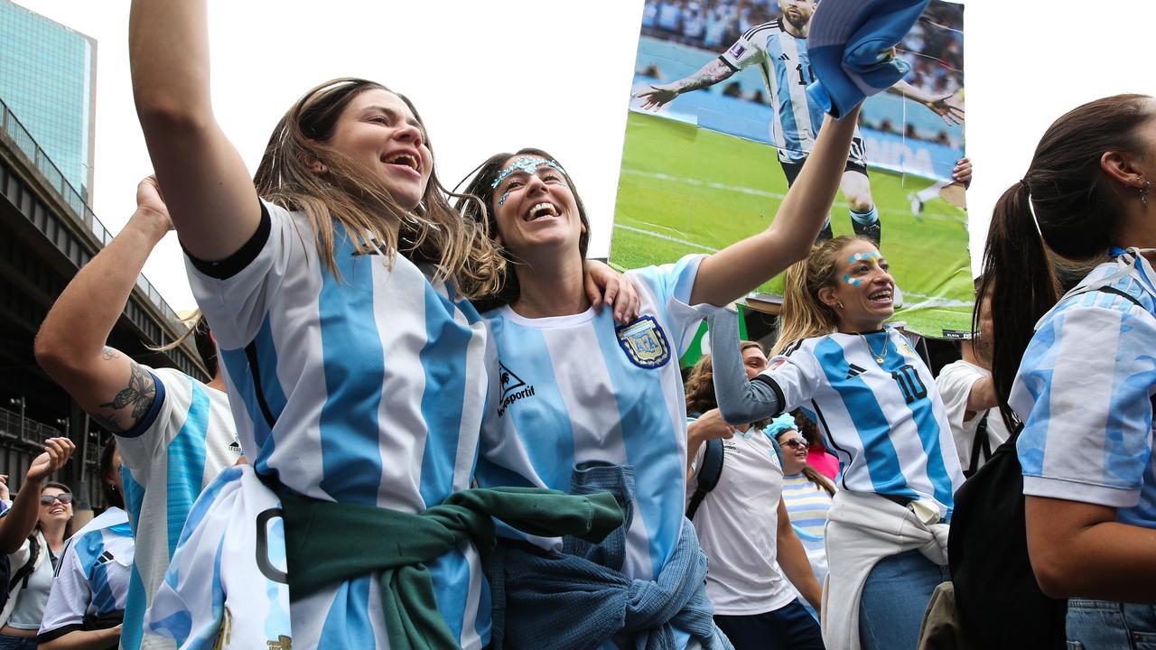 Argentinian fans will probably keep the party going well into the early morning to celebrate their country's third World Cup victory. Photo: NCA NewsWire/Gaye Gerard