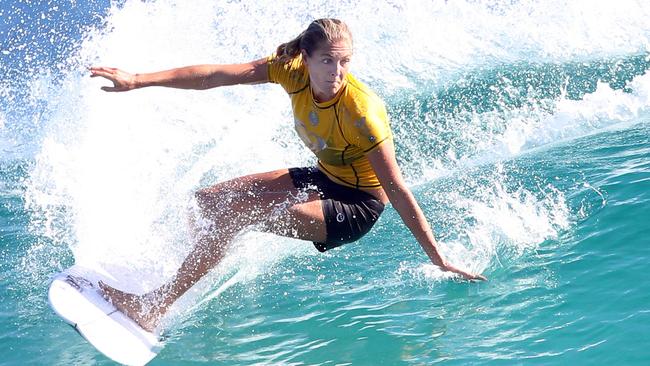 Steph Gilmore may have lost the final but she was far from disgraced in the Roxy Pro. Photo: Richard Gosling