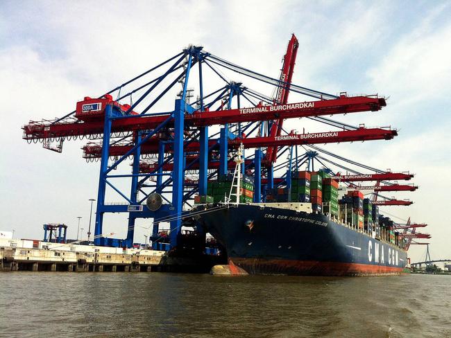 The Port of Hamburg has thrived on booming trade with China in recent years but now faces a slowdown. PHOTO: DANIEL MICHAELS/THE WALL STREET JOURNAL