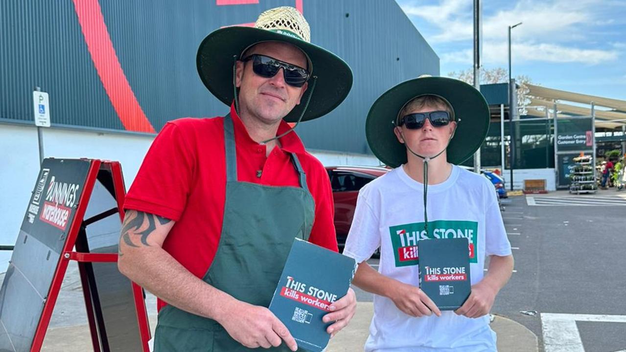 CFMEU members have taken part in nationwide protests outside Bunnings stores. Picture: Supplied.