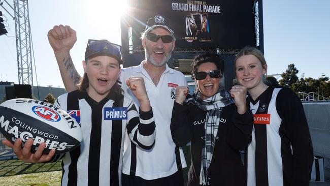 They were out early on Friday morning, too. Picture: Dylan Burns/AFL Photos