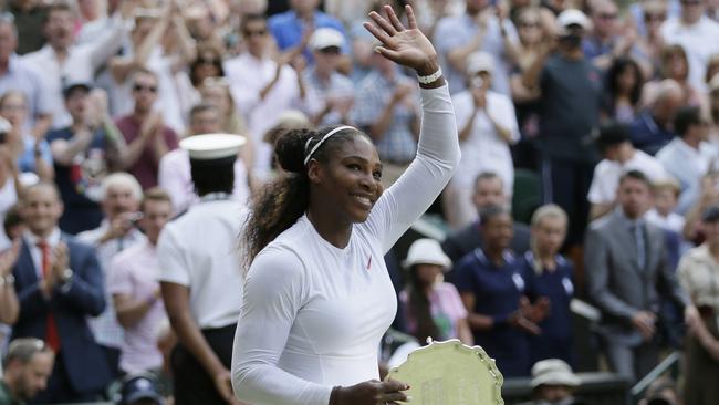 Serena Williams thanks the Wimbledon crowd.