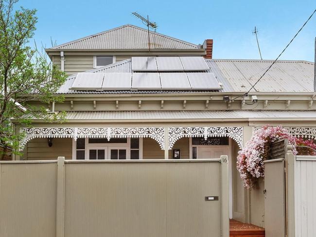 The property is located in South Yarra, Victoria.