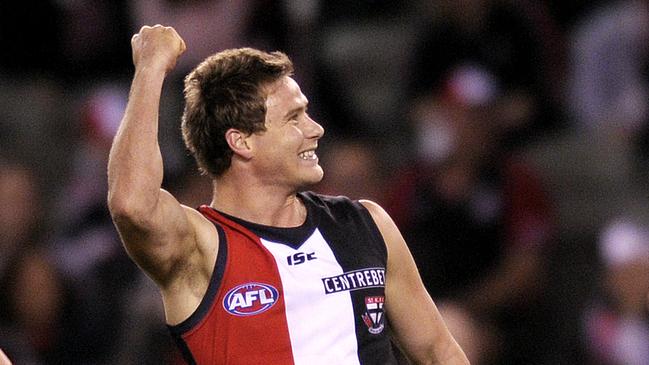 David Armitage of St Kilda celebrates kicking a goal against Fremantle during their Round 20 AFL match at Etihad Stadium in Melbourne on Friday, August 5, 2011. St Kilda won the match by 41 points 16.17(113) to 10.12(72) (AAP Image/Martin Philbey) NO ARCHIVING, EDITORIAL USE ONLY