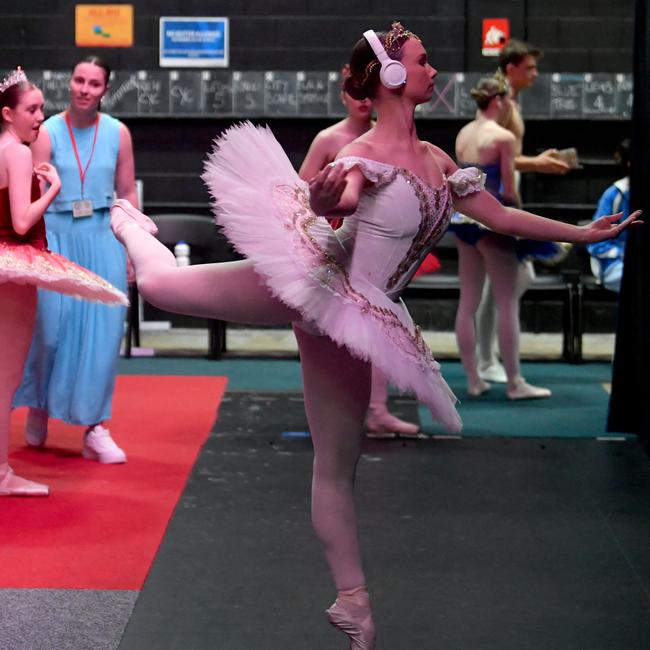 Townsville Eisteddfod 2023. Classical Ballet Championship Solo. Grace Jepson rehearses behind the stage. Picture: Evan Morgan