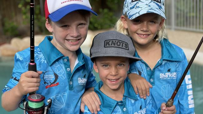 William Travers, Archie Aurisch and Jordyn Beetham attended the 2021 Sharkies Shootout at Rollingstone learning the fundamentals of fishing and cast netting.